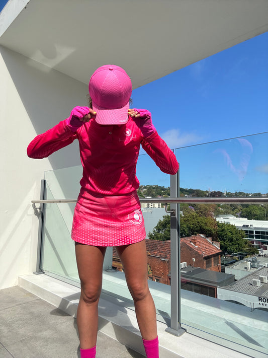 Deep crown feminine and functional secure sport proof pink sailing cap Femme Soleil by Rachel